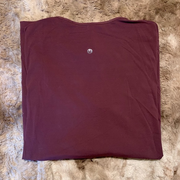 EUC LULULEMON MAROON FLOWY LONG SLEEVE! - Picture 3 of 3